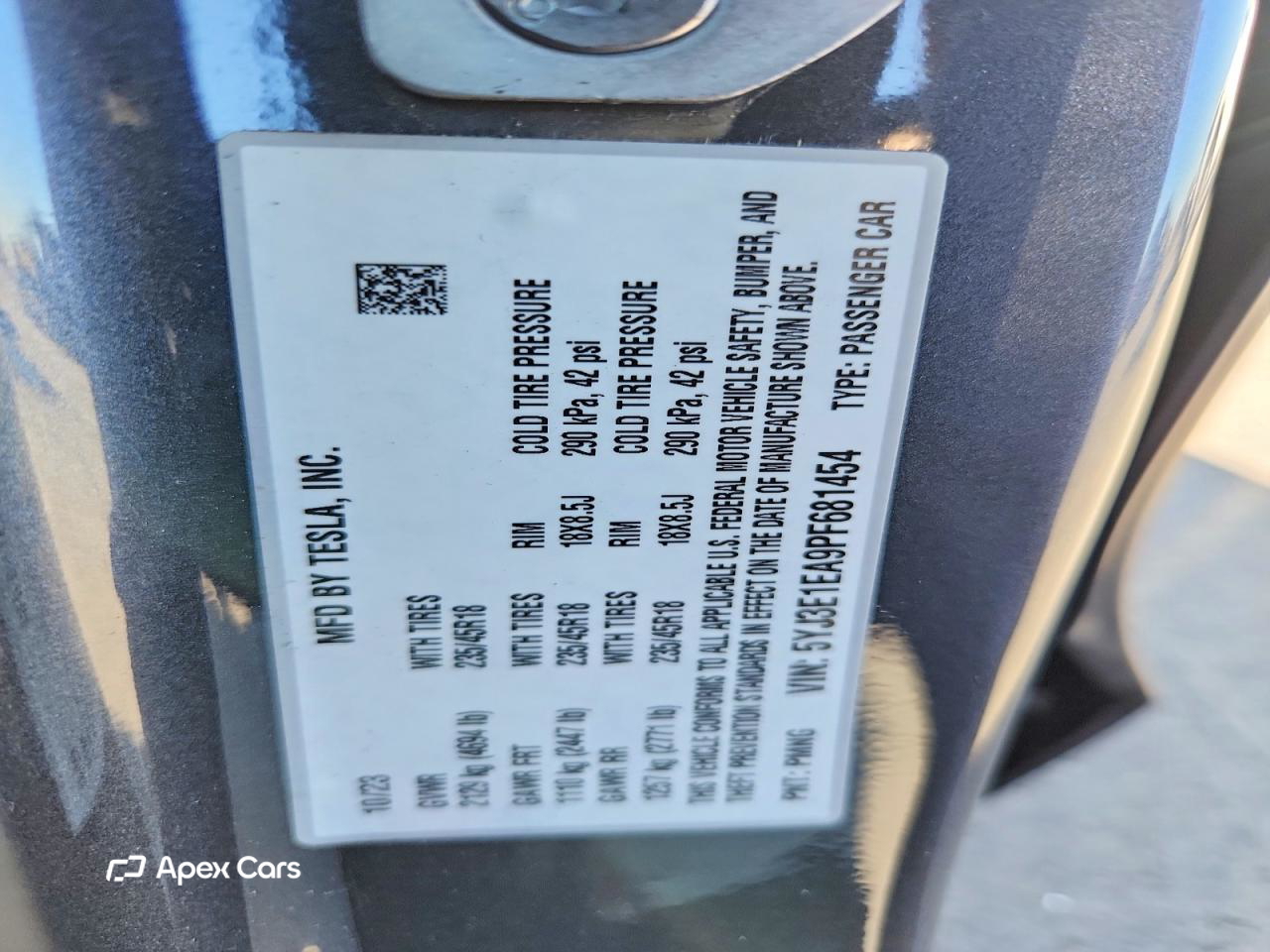 Tesla Model 3 2023