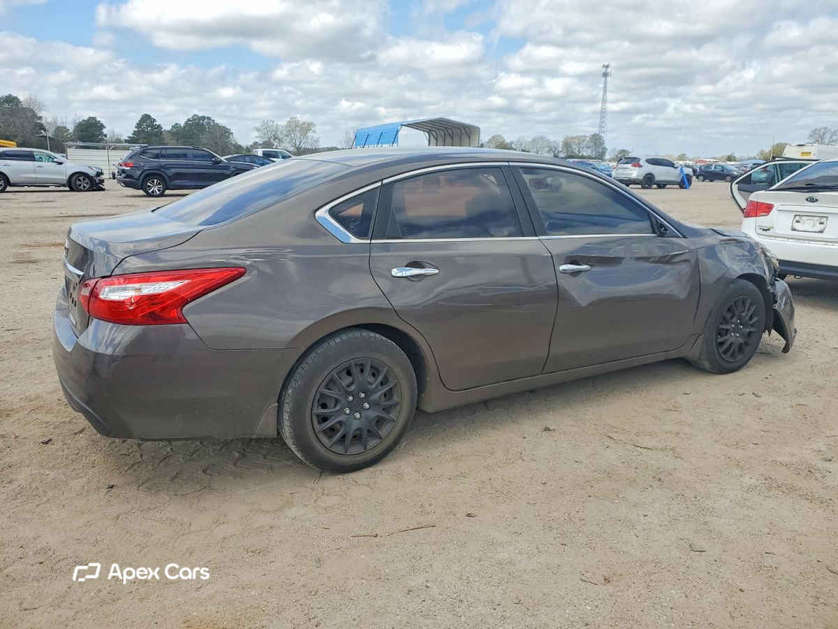 Nissan Altima 2017