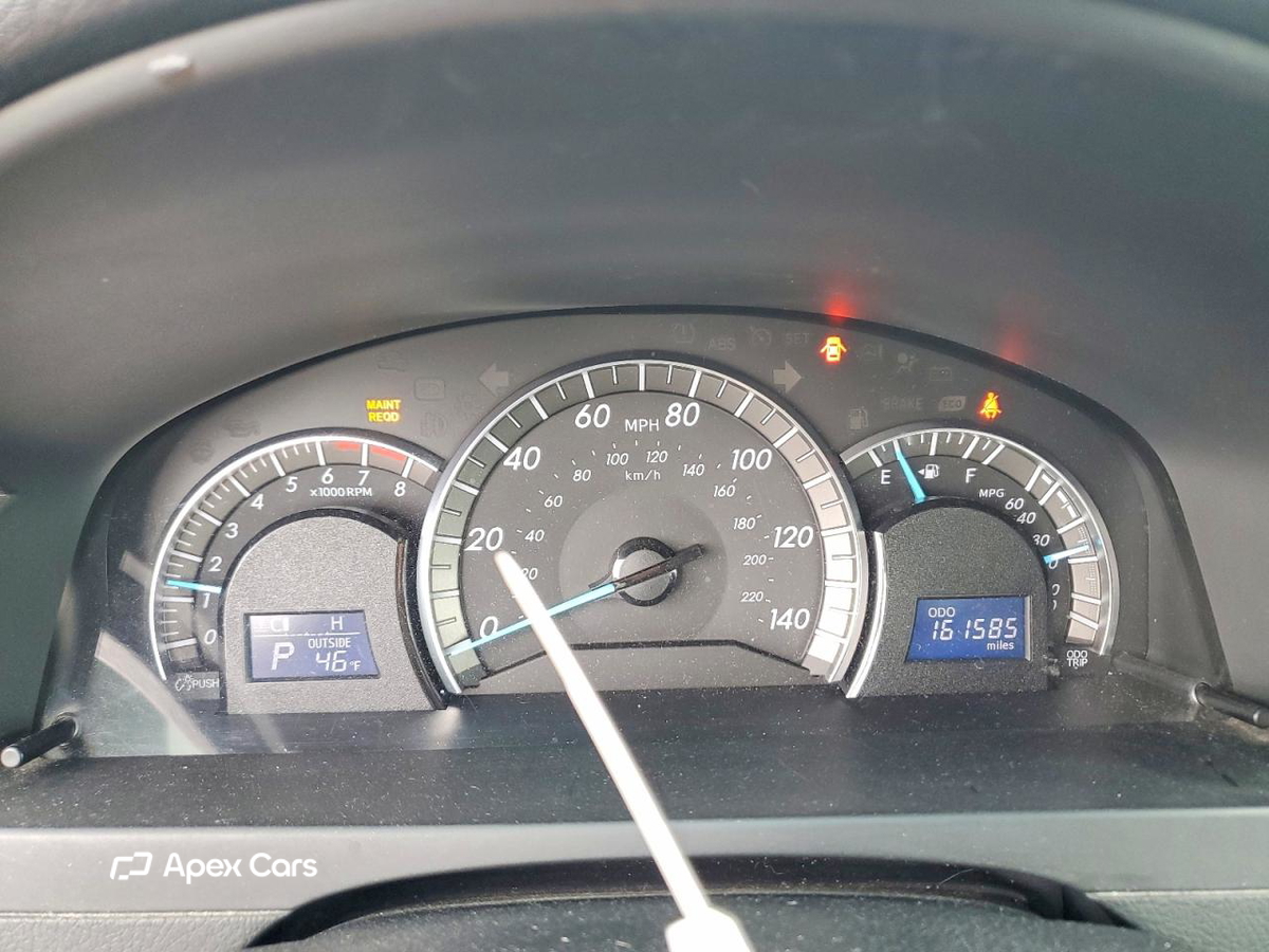 Toyota Camry 2012