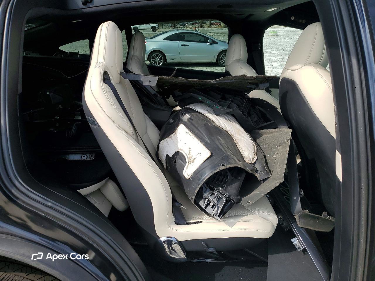Tesla Model X 2025