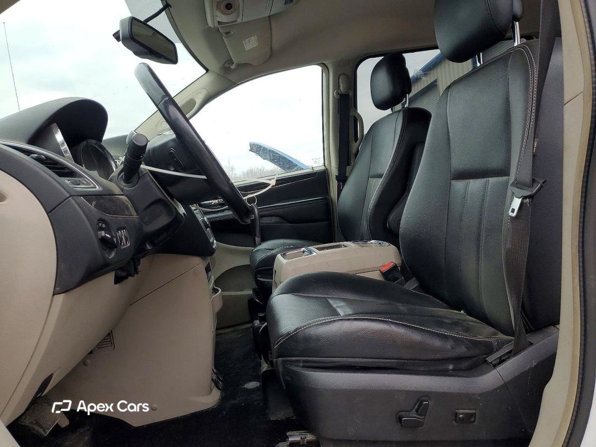 Chrysler Voyager 2014