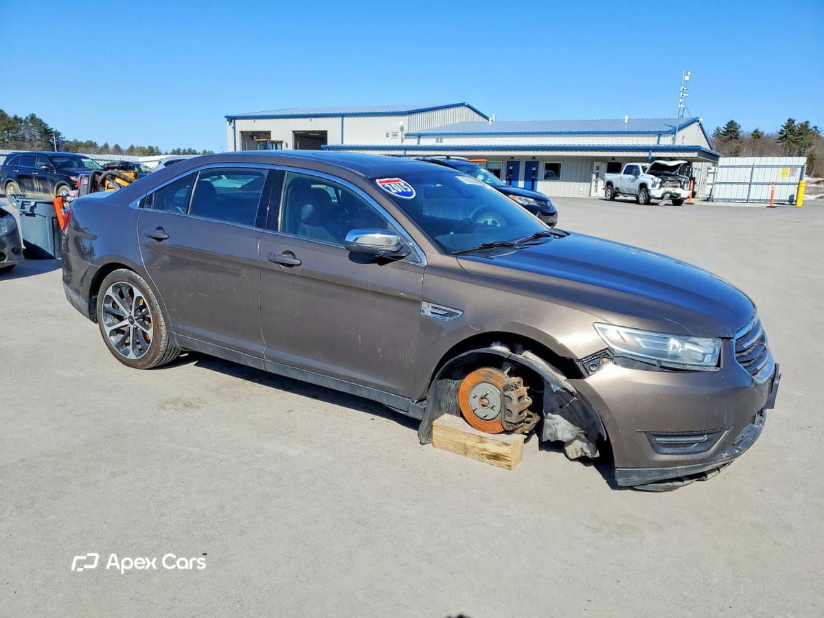 Ford Taurus 2015