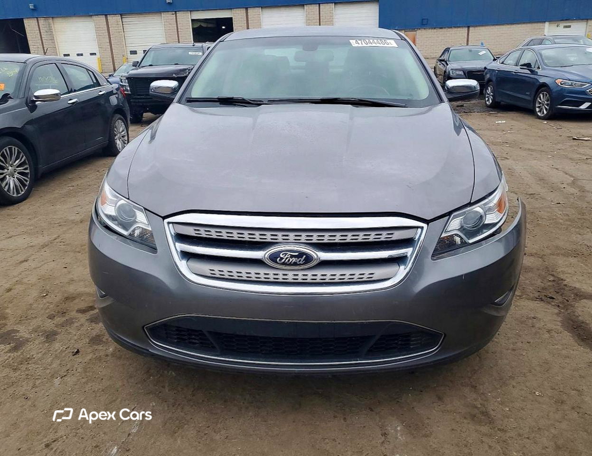 Ford Taurus 2012