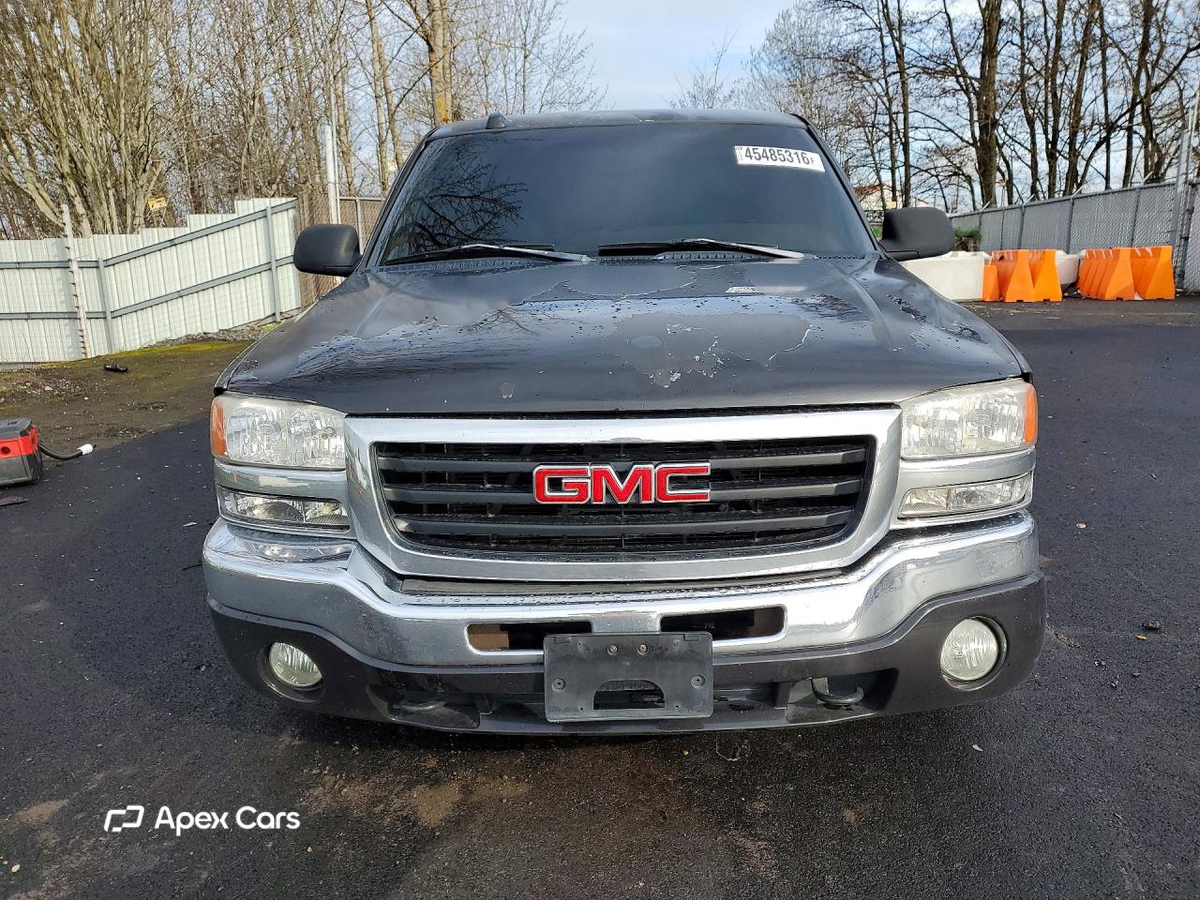 GMC Sierra 2005