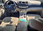 Toyota Highlander 2010
