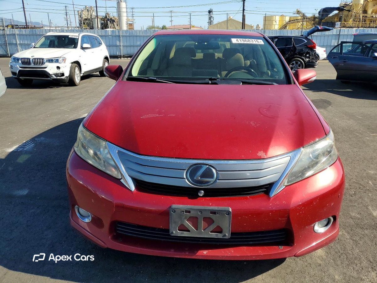 Lexus HS 2010