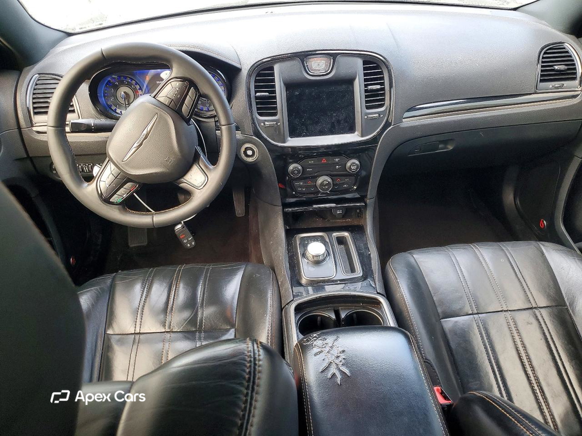Chrysler 300 2017