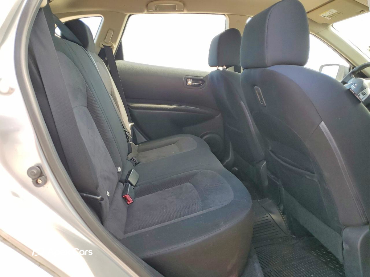 Nissan Rogue 2011