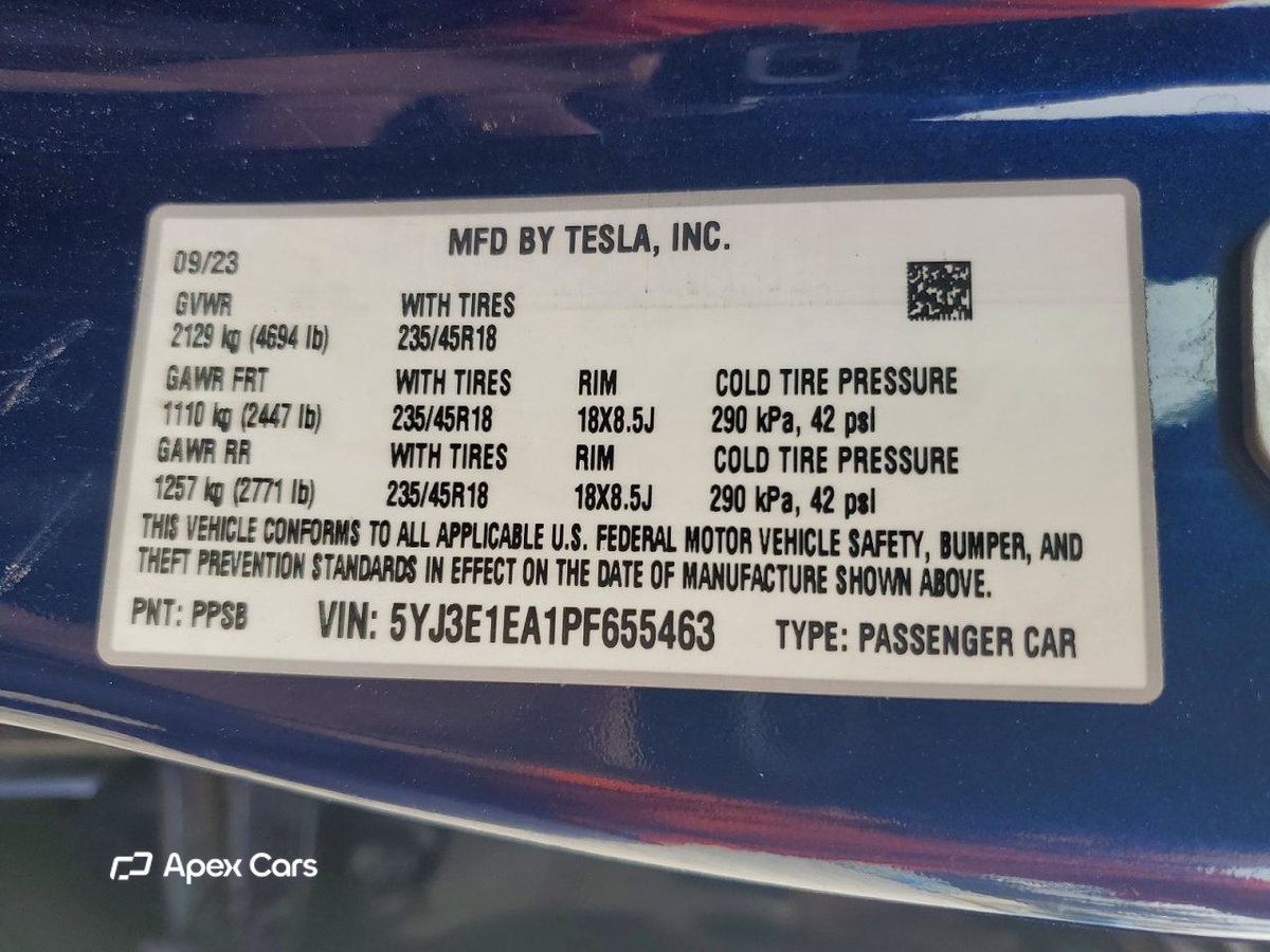 Tesla Model 3 2023