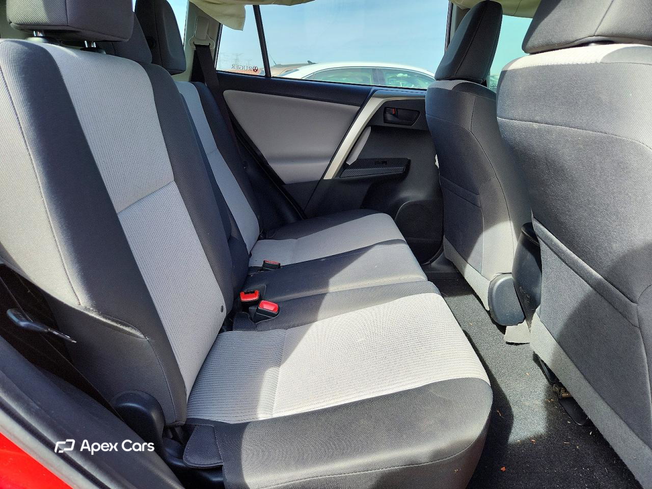 Toyota RAV 4 2015