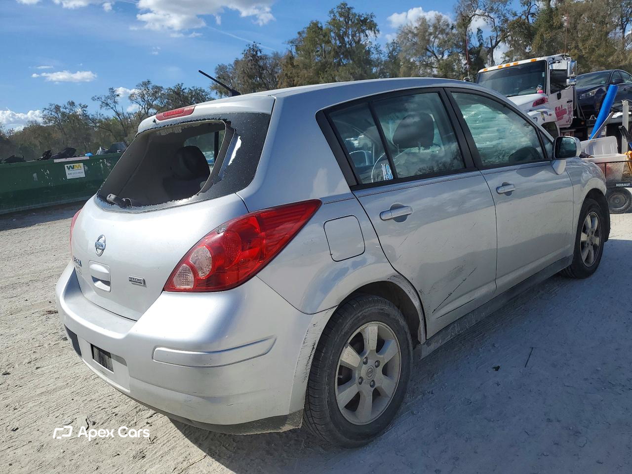 Nissan Versa 2012