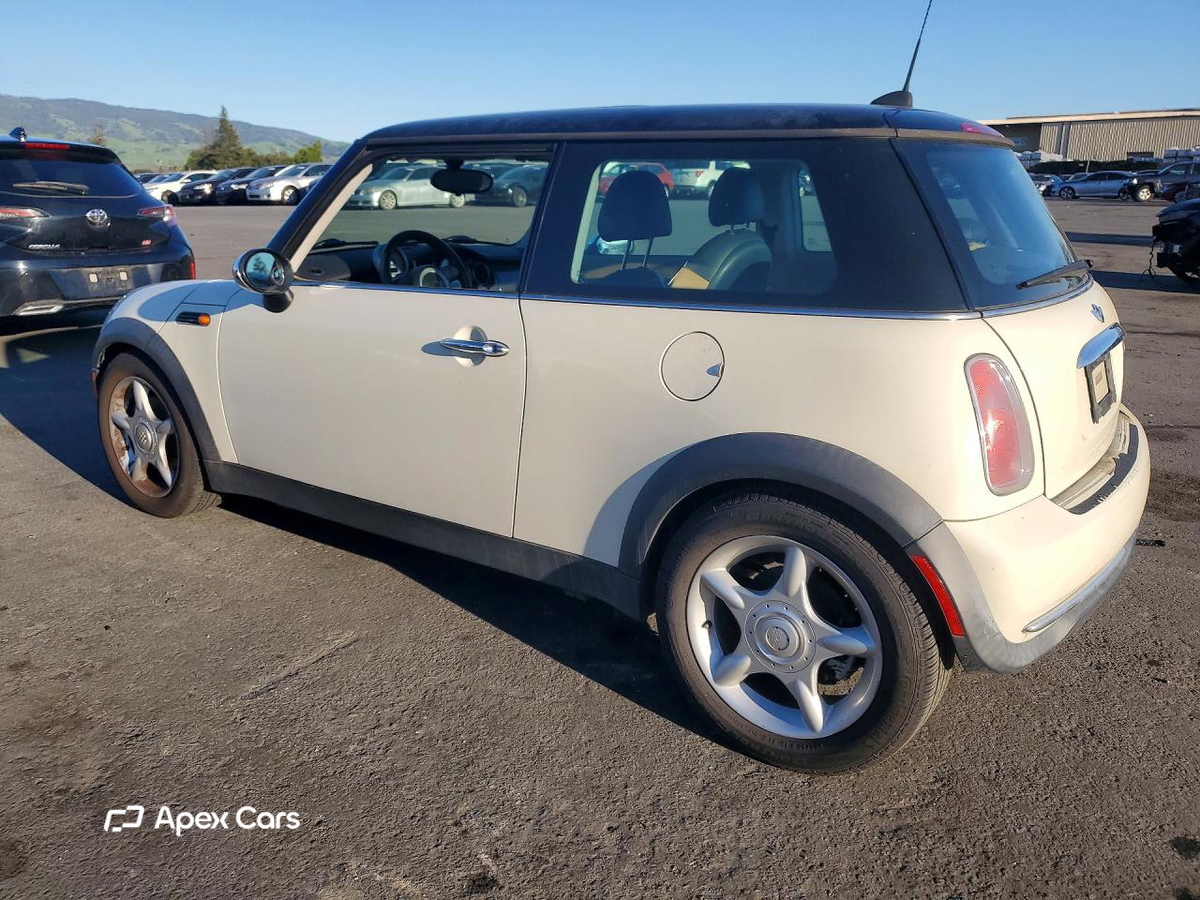 MINI Cooper 2005