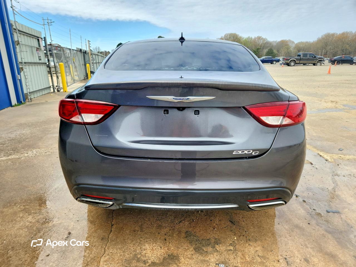Chrysler 200 2016