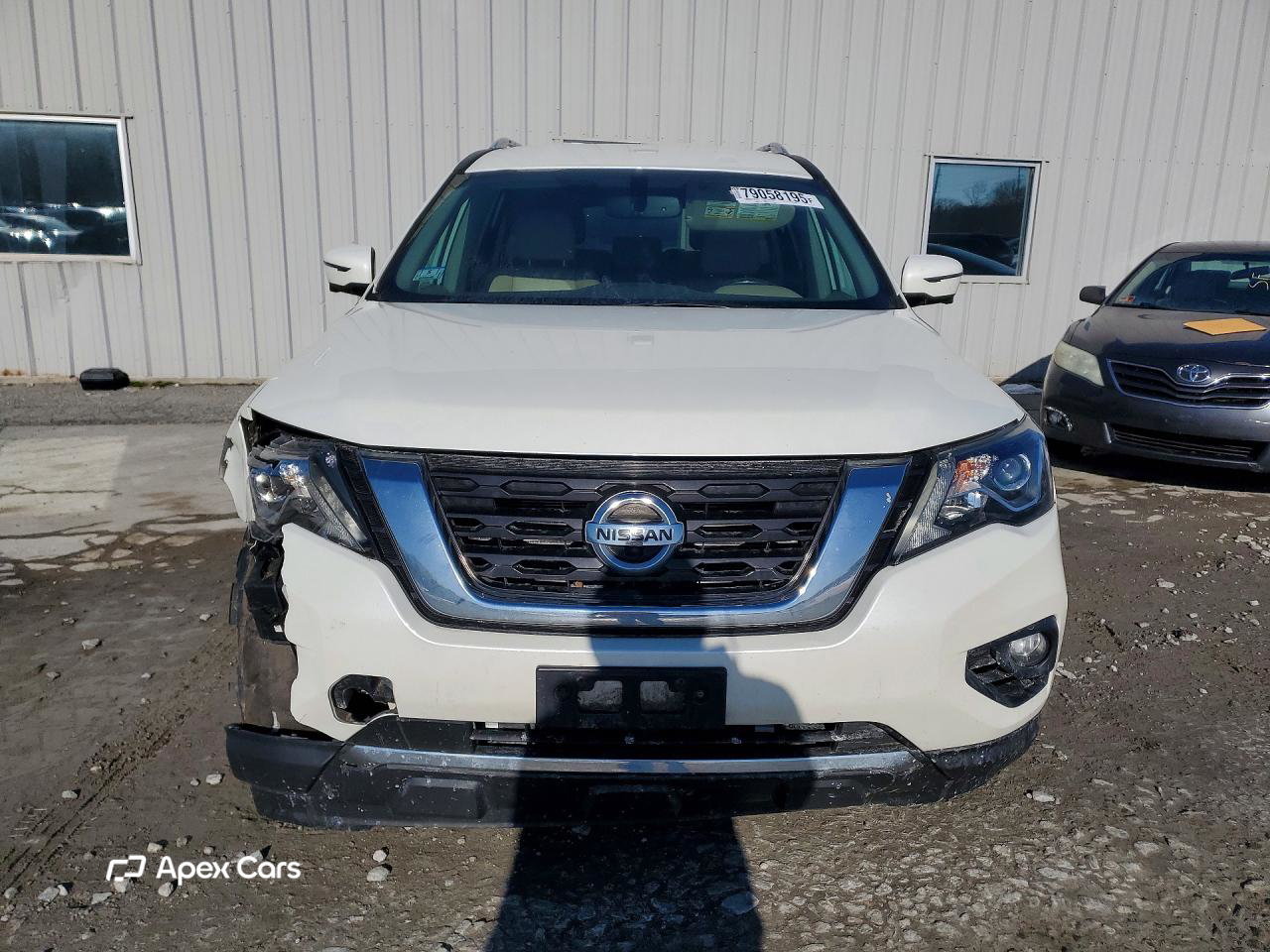 Nissan Pathfinder 2017