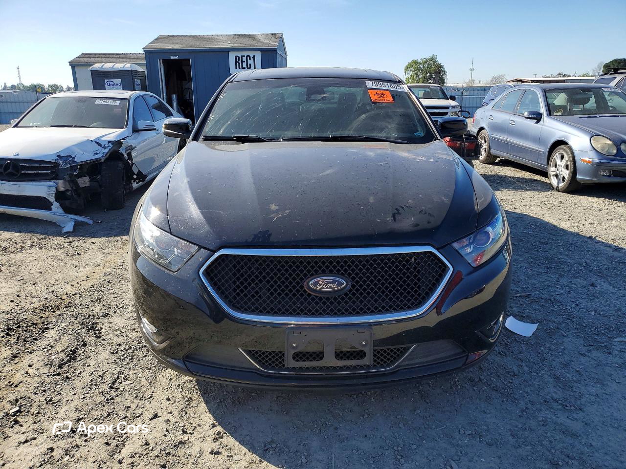 Ford Taurus 2017