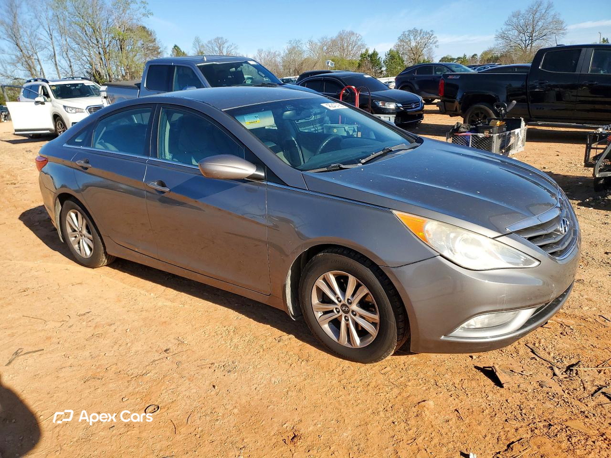 Hyundai Sonata 2013