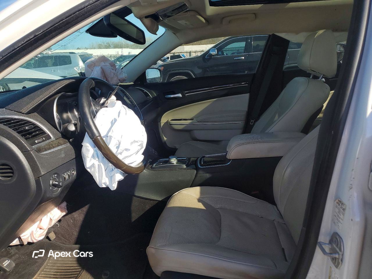 Chrysler 300 2016