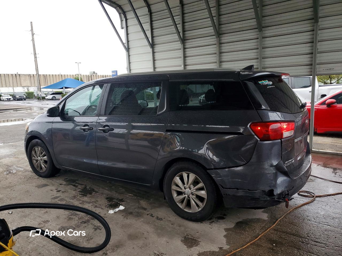 Kia Sedona 2015