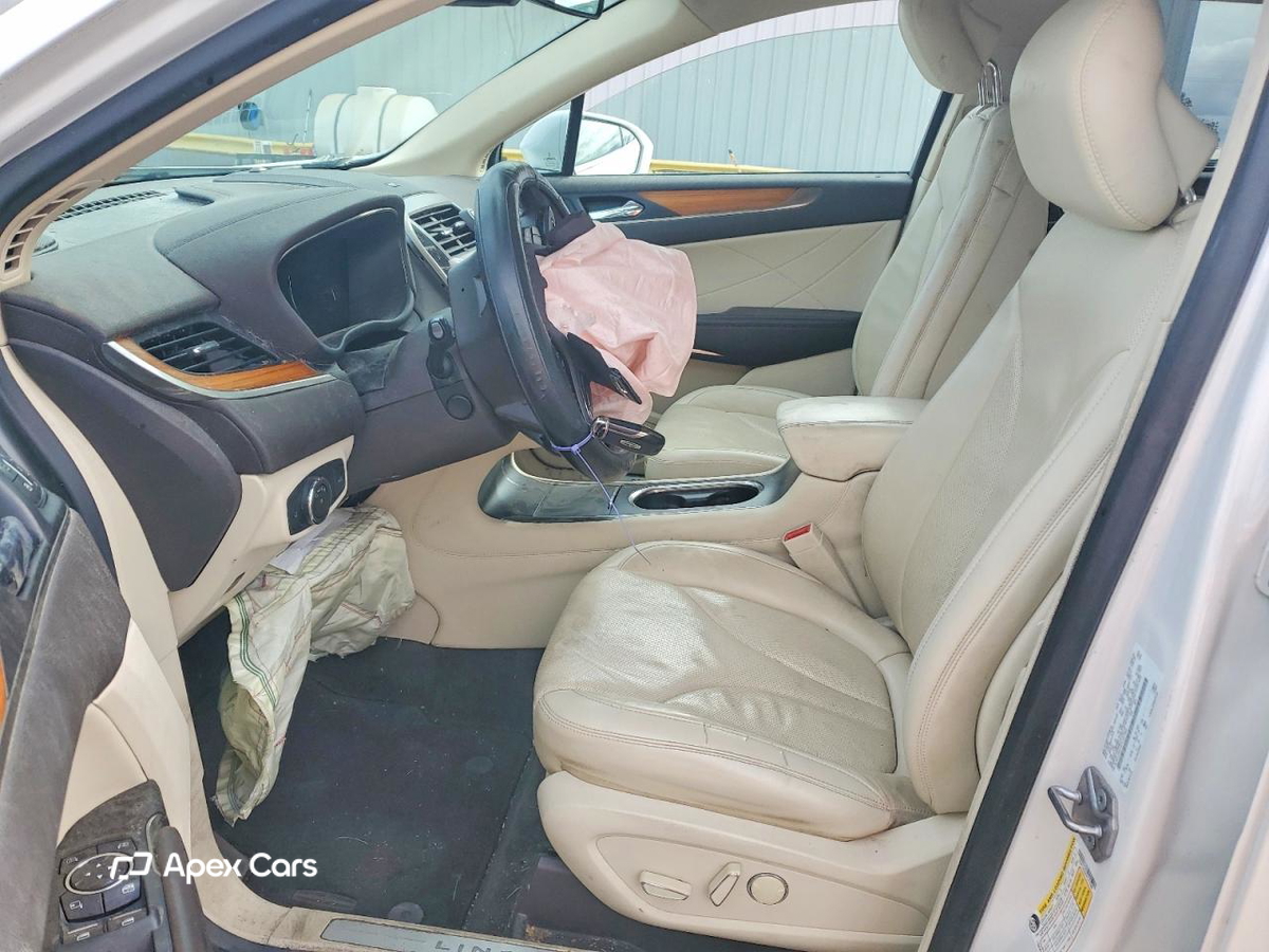 Lincoln MKZ 2015