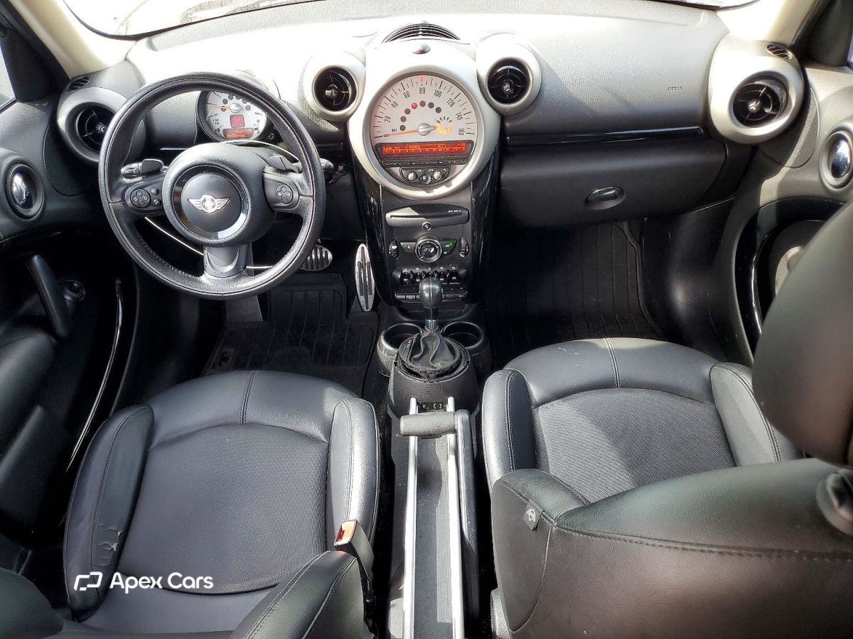 MINI Cooper 2012