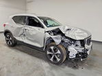 Volvo XC40 2025