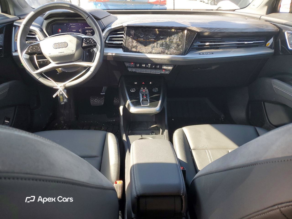 Audi Q4 e-tron 2024