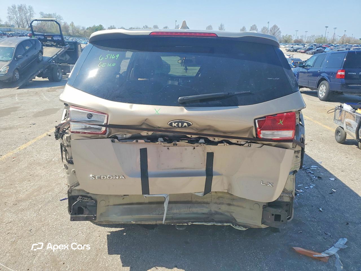 Kia Sedona 2016