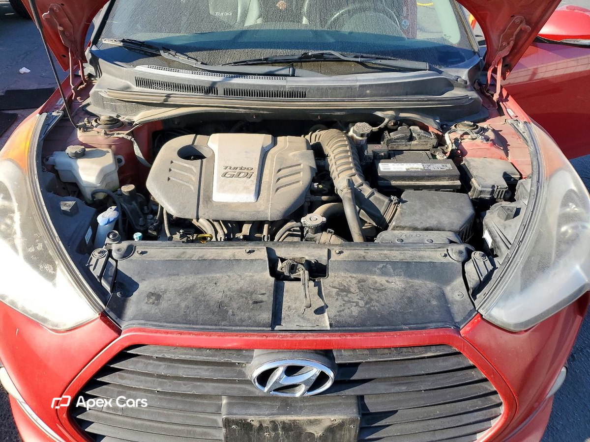 Hyundai Veloster 2013