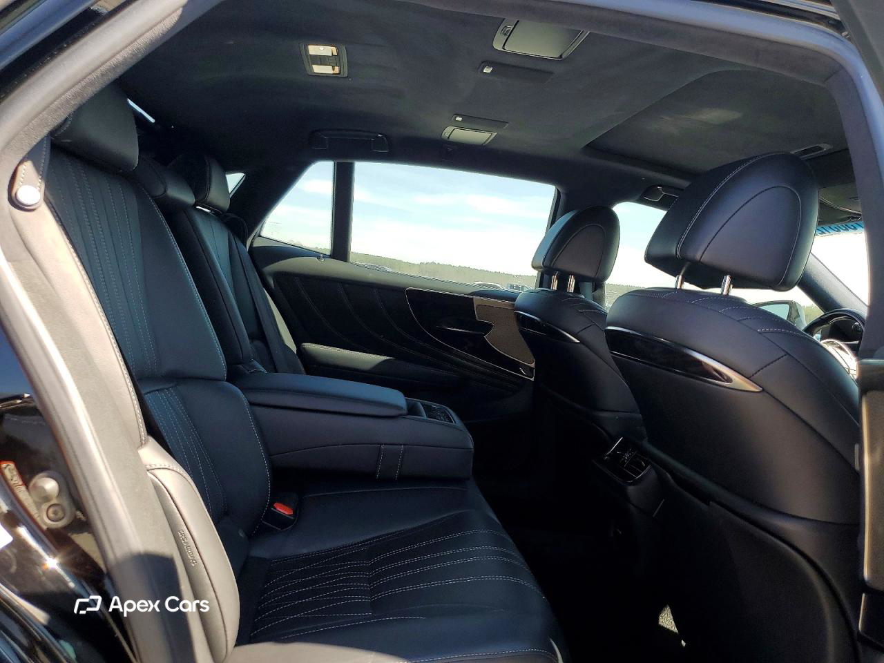 Lexus LS 2019