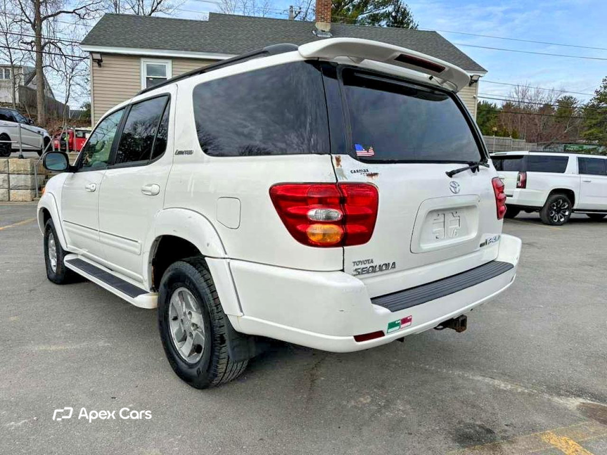 Toyota Sequoia 2002