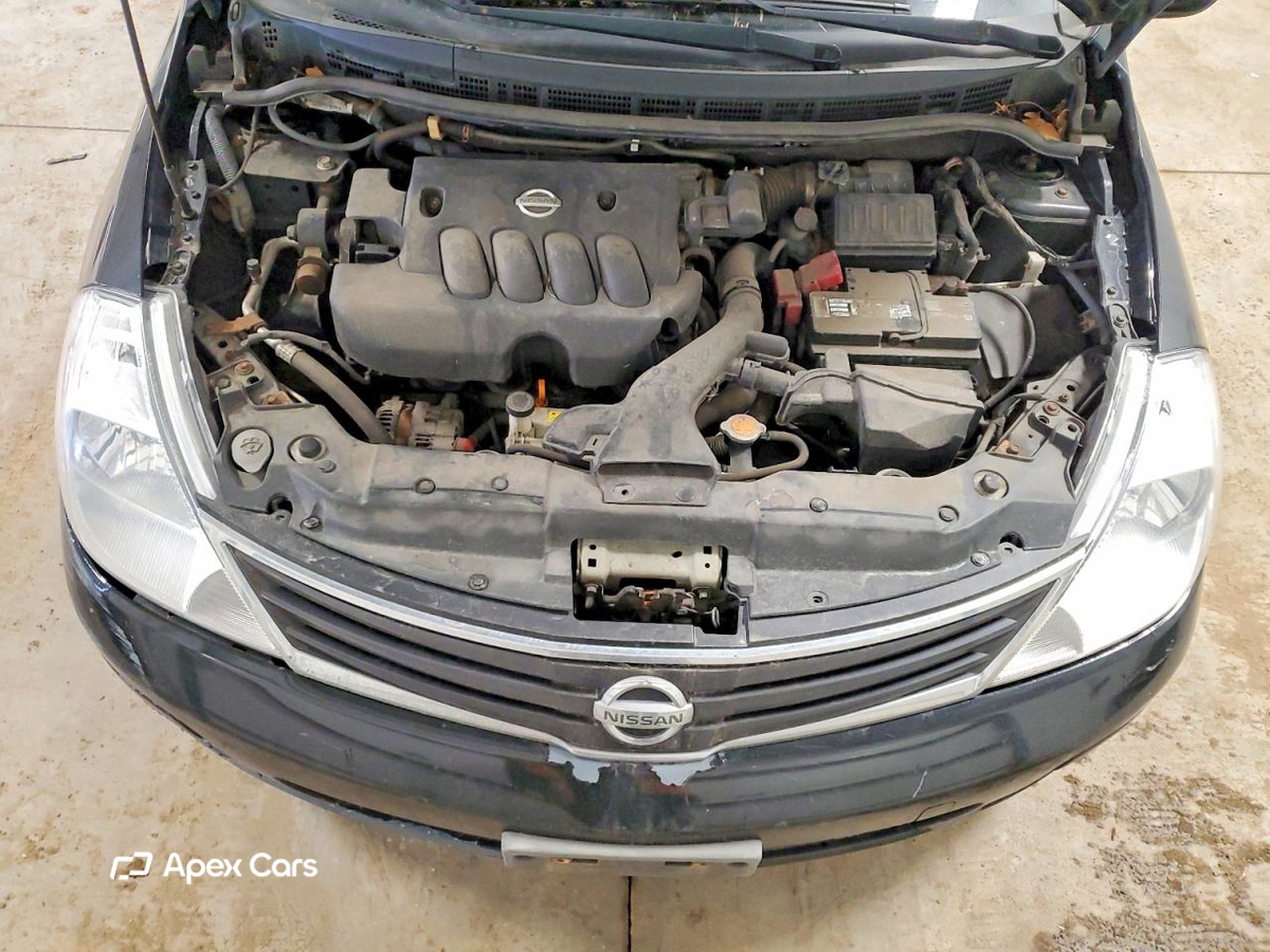 Nissan Versa 2011
