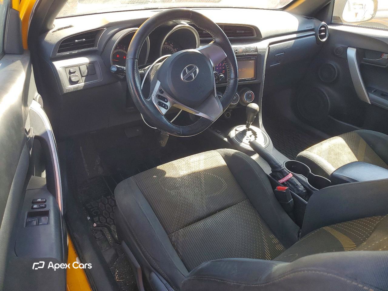 Scion tC 2012