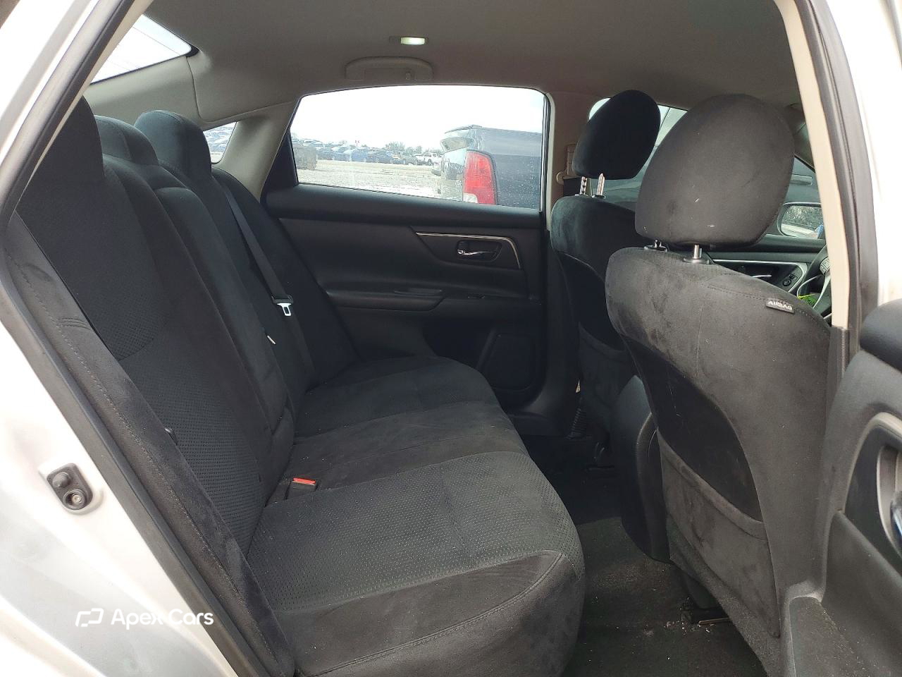 Nissan Altima 2015