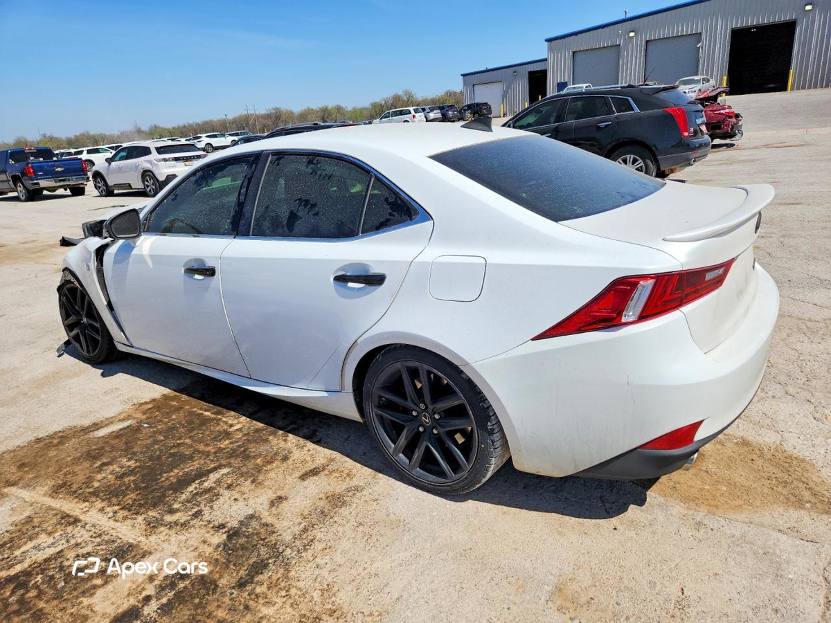 Lexus IS 2015