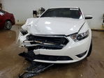 Ford Taurus 2016