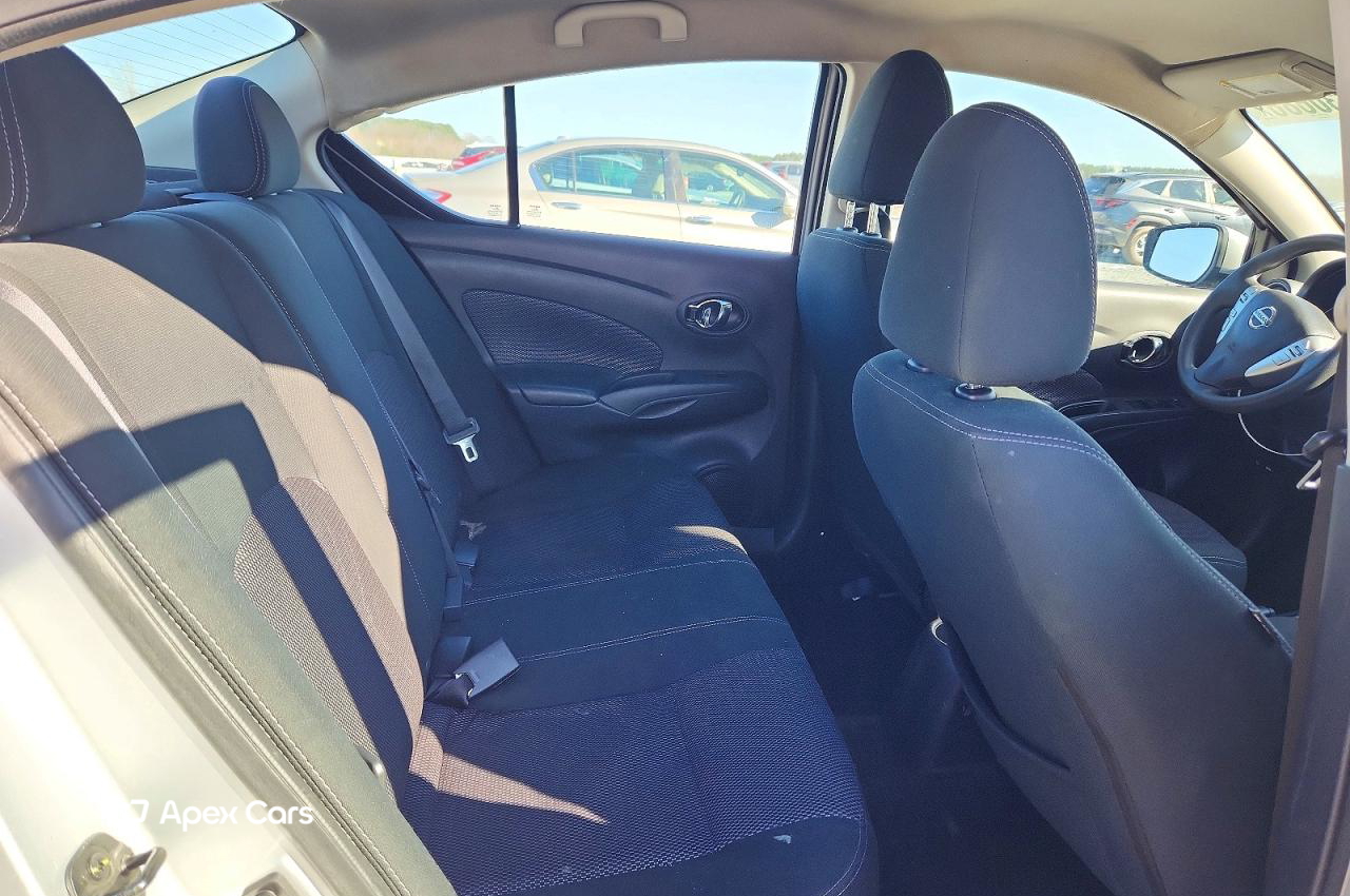 Nissan Versa 2017