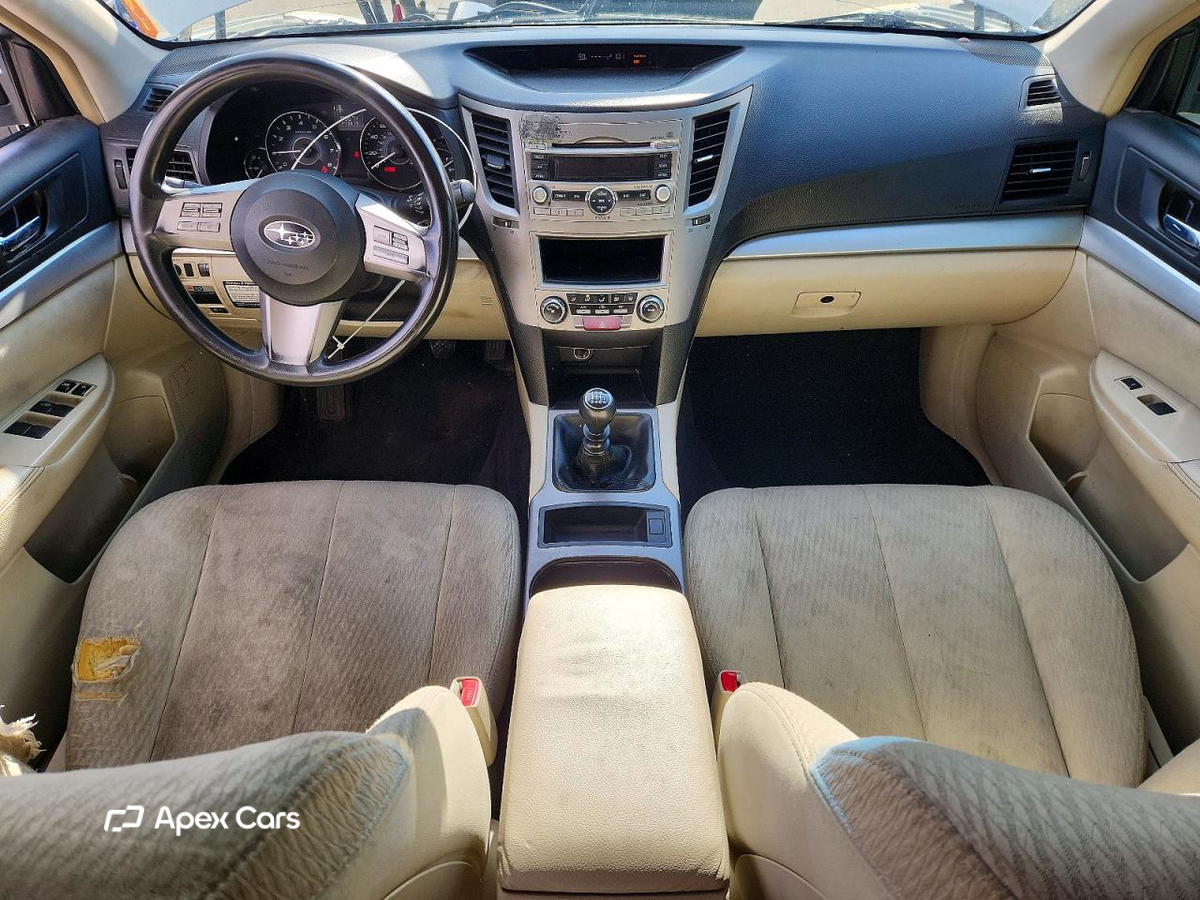 Subaru Outback 2010