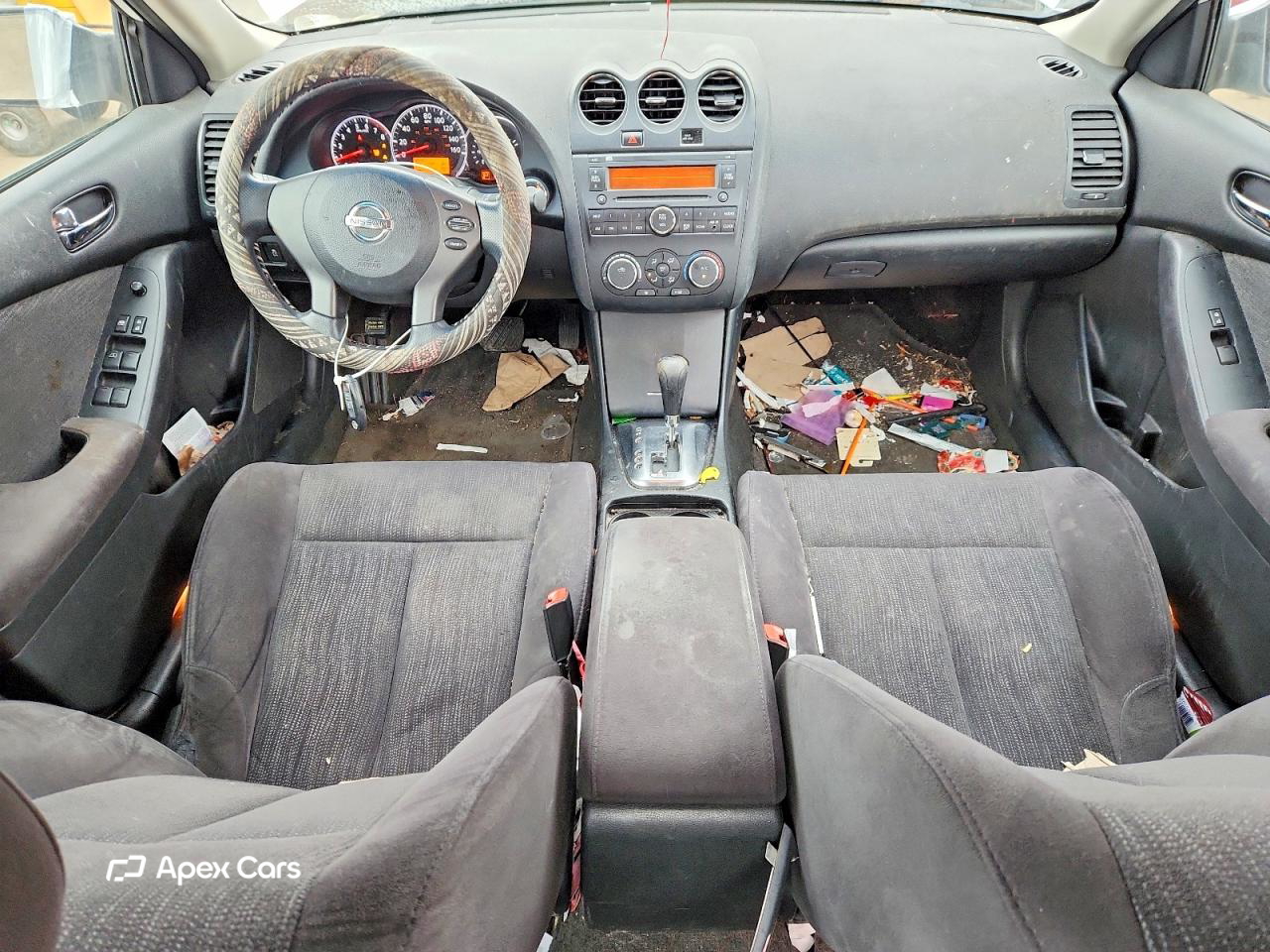 Nissan Altima 2012