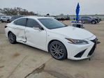 Lexus ES 2020