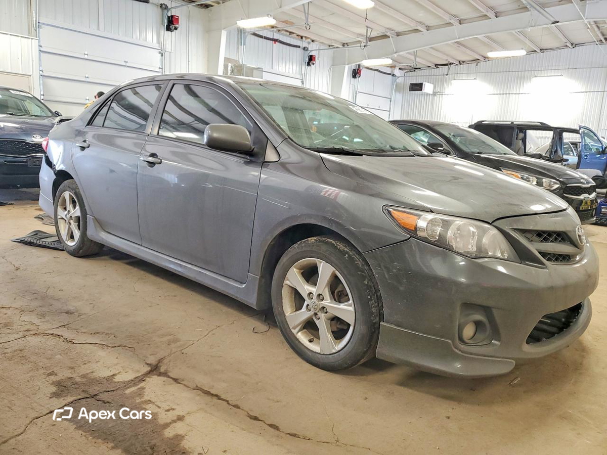 Toyota Corolla 2013