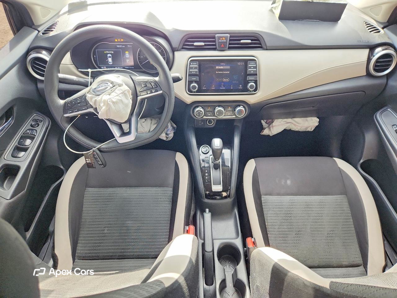 Nissan Versa 2021