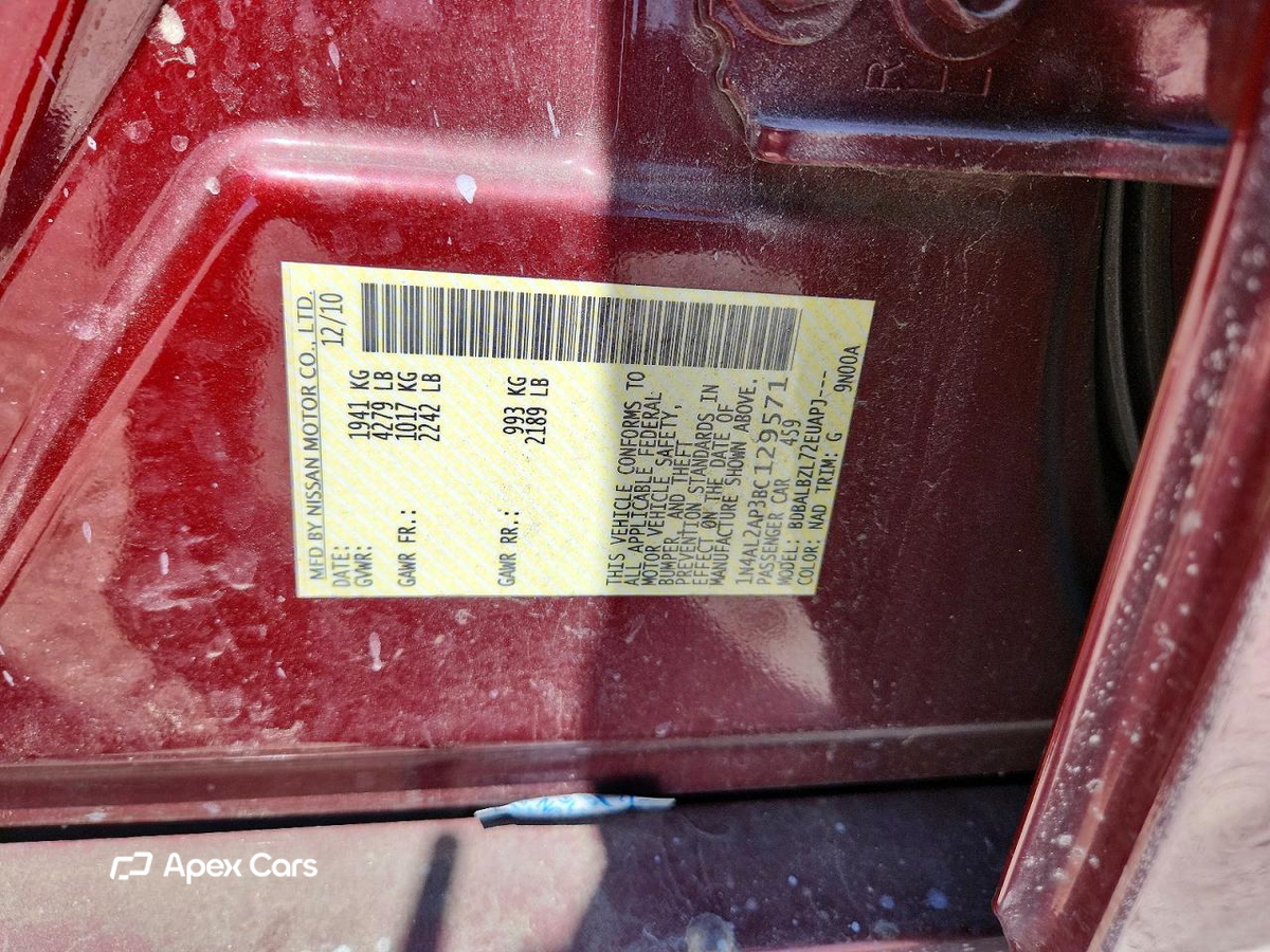 Nissan Altima 2011