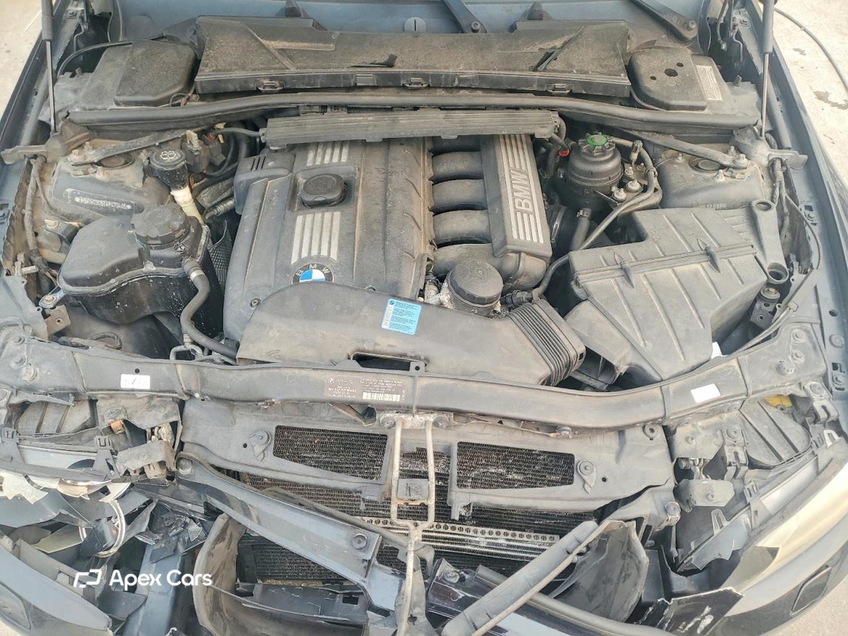 BMW Series 3 2010