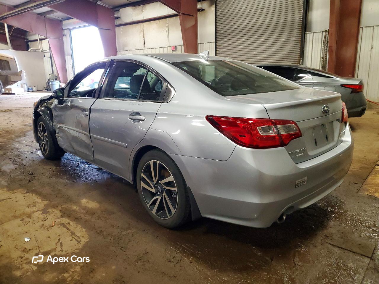 Subaru Legacy 2017