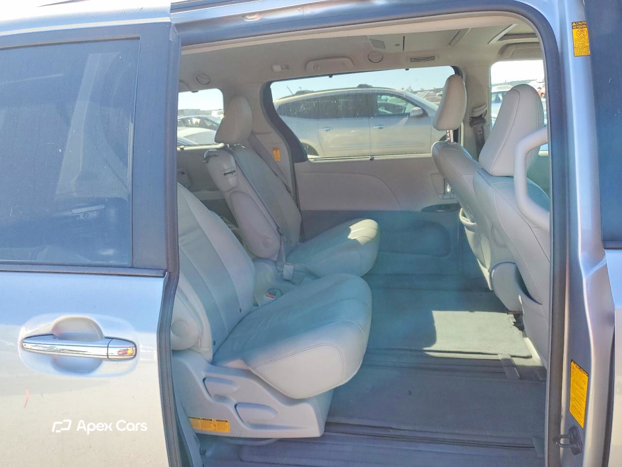 Toyota Sienna 2014