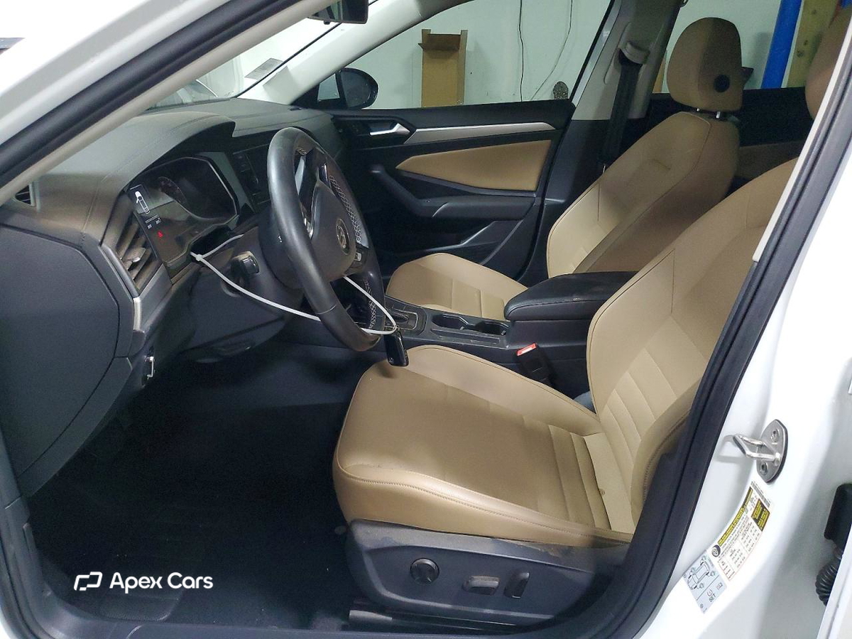 Volkswagen Jetta 2021