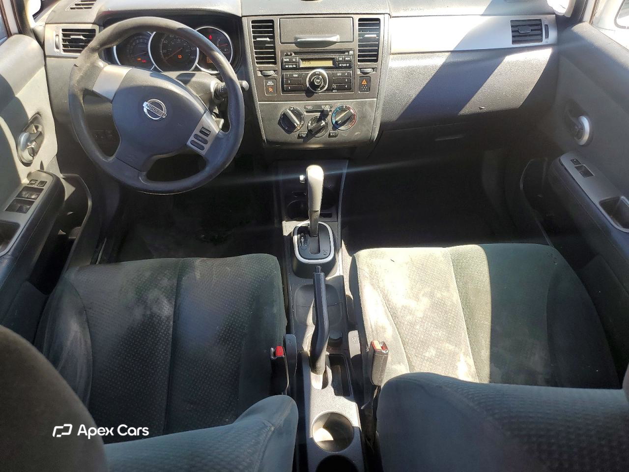 Nissan Versa 2012
