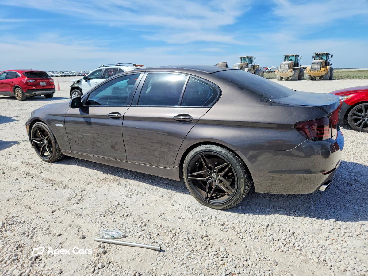 BMW Series 5 2011