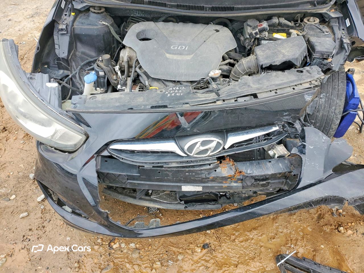 Hyundai Accent 2013
