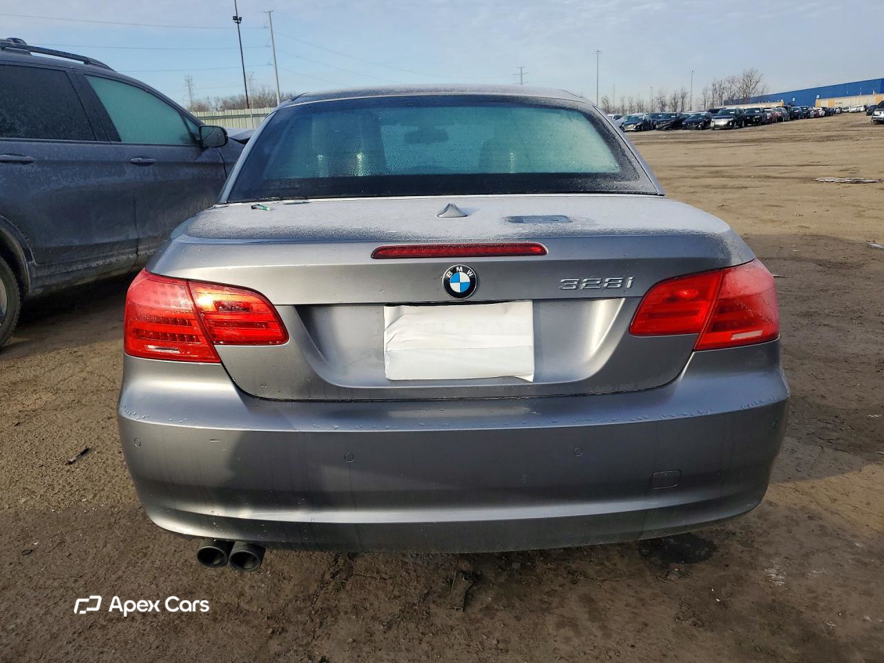 BMW Series 3 2011